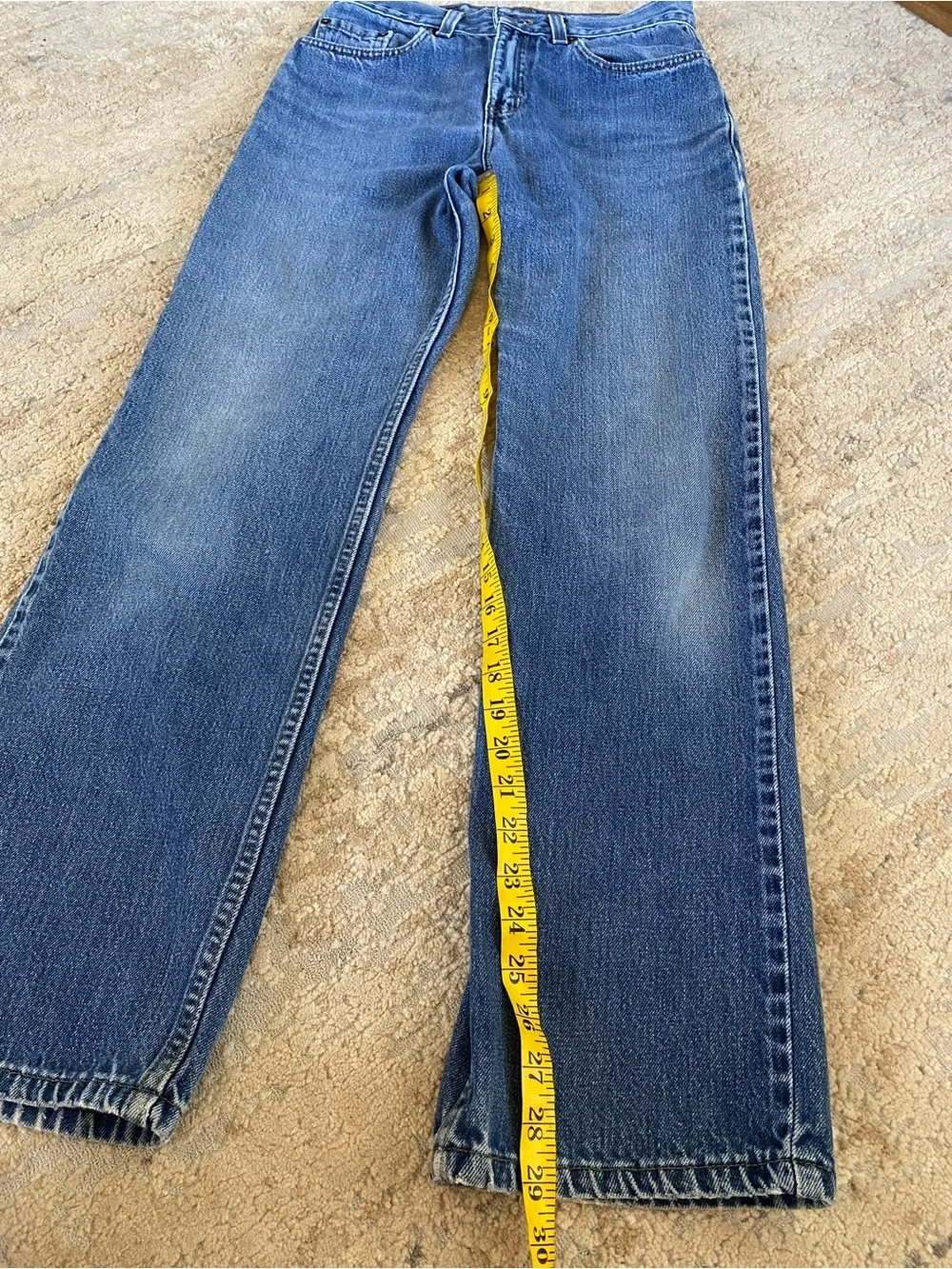 Levi’s 577 Lower Rise Loose Fit Vintage Classic Straight-Leg Jeans Medium Wash:4
